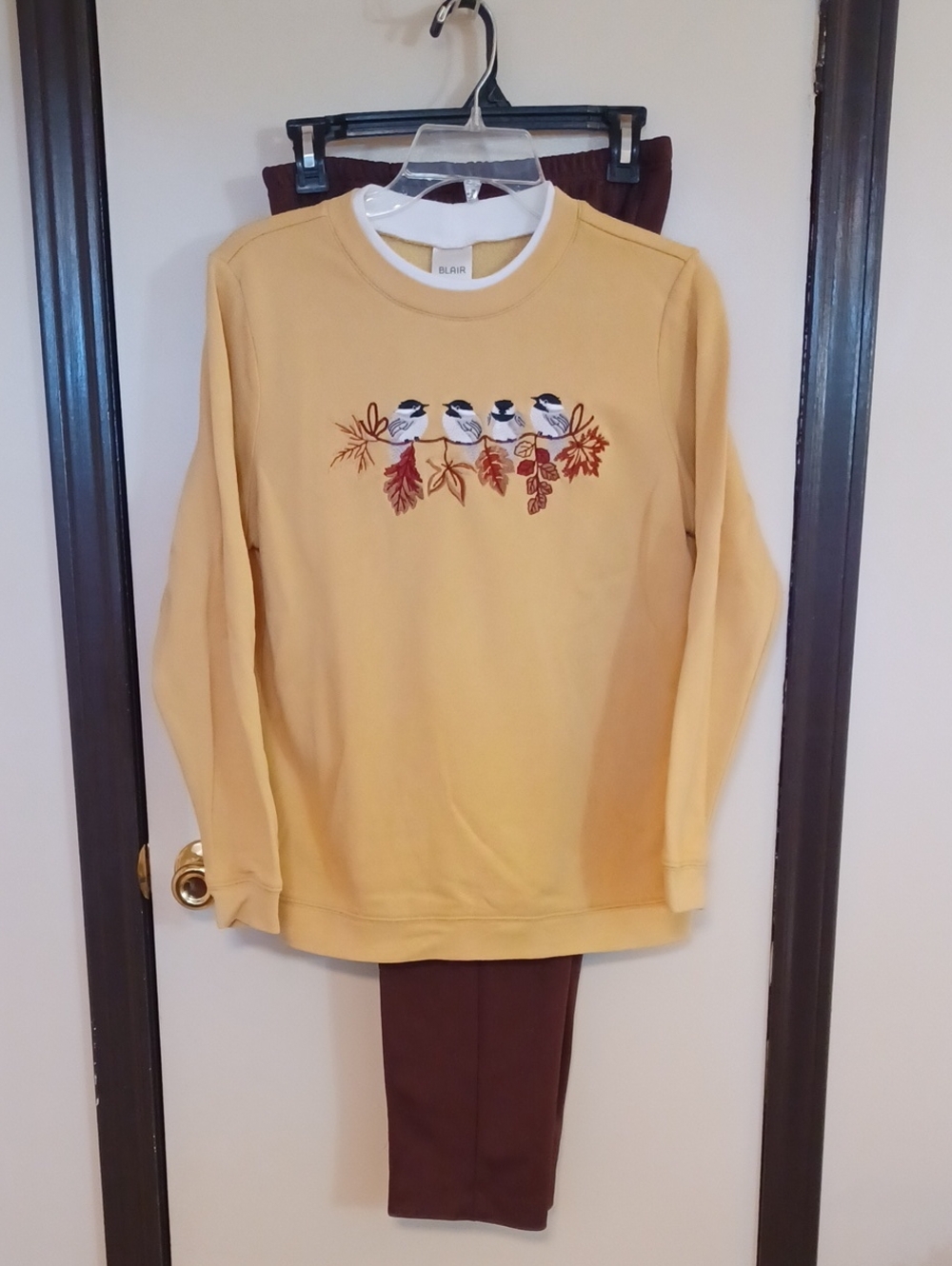 Blair Yellow Crewneck Sweatshirt with Bird & Leaf Embroidery And Brown Pants